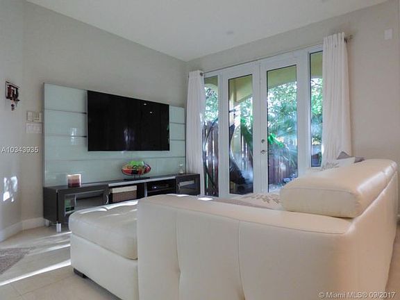 3rd image of 7840 NW 108th Pl