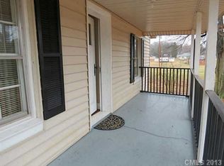 2097 Riverview Rd, Lincolnton, NC 28092