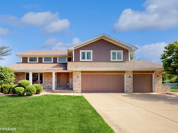 8430 Brookpoint Ct, Tinley Park, IL 60487