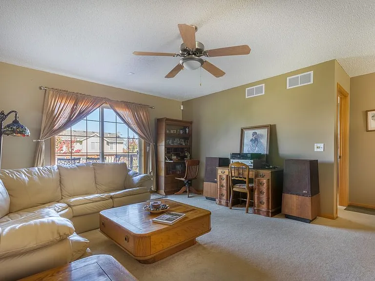 9397 Imbler Trl — Photo 6