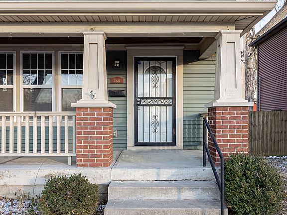 5th image of 2839 N Talbott St