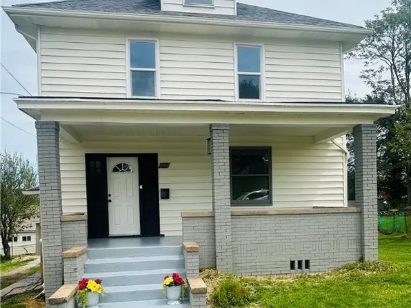 57 Wayne St, Uniontown, PA 15401