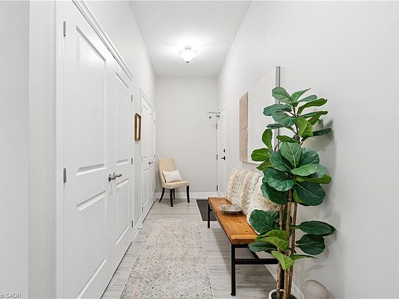 5th image of 1878 Gordon St #101