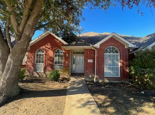 1529 Jeanette Way, Carrollton, TX 75006