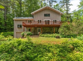 196 Powder Mill Rd, Londonderry, VT 05148