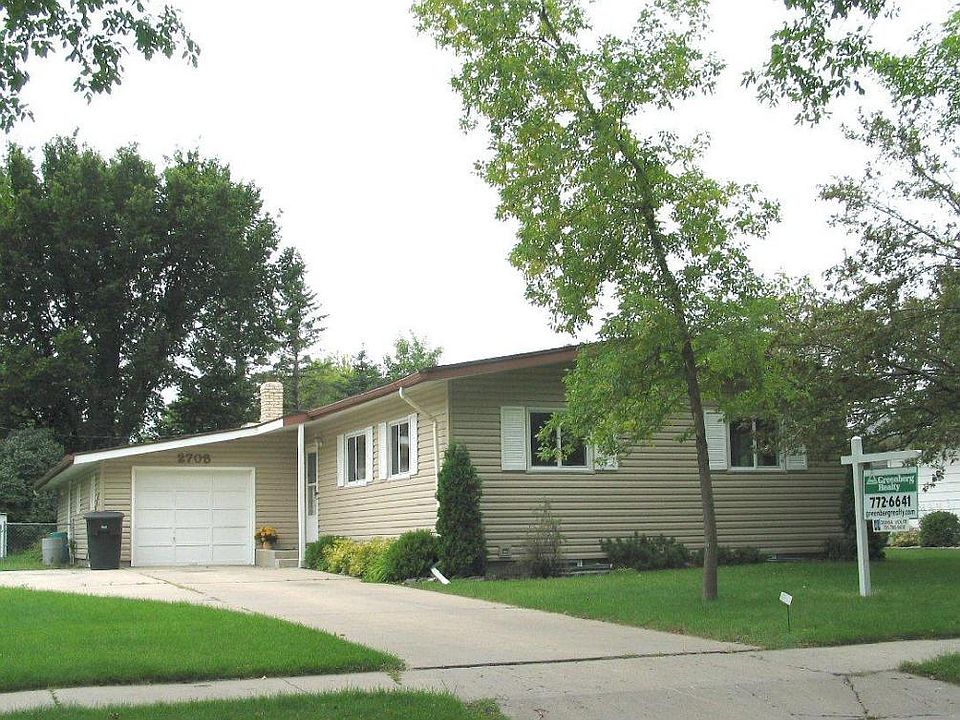 1st image of 2708 Olive St