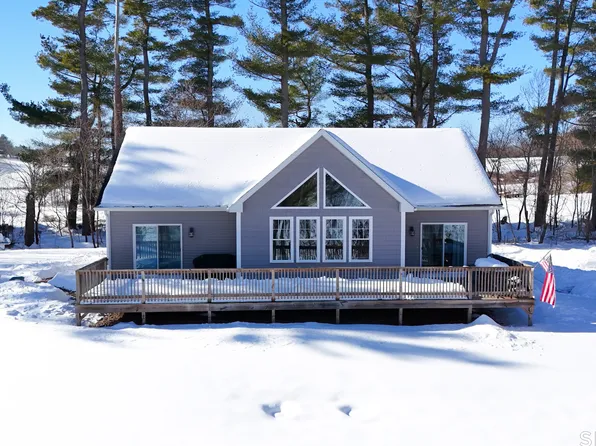 360 Paine District Road, Woodstock, CT 06281