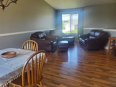 Barkton Dr — Photo 5