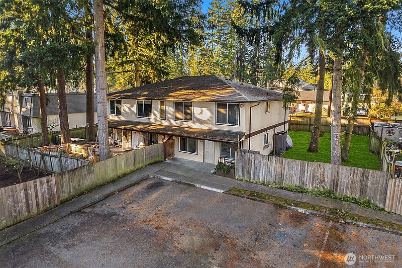 2nd image of 18332 Hurst Road