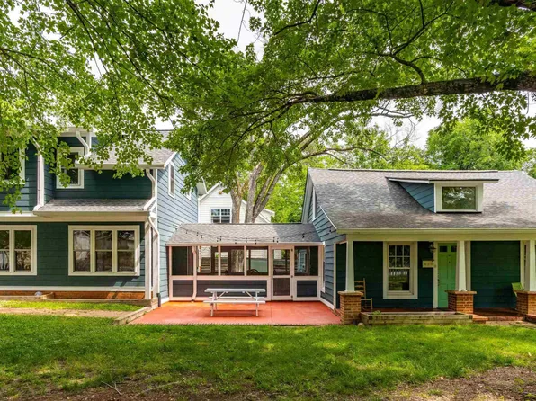 109 E Poplar Ave, Carrboro, NC 27510