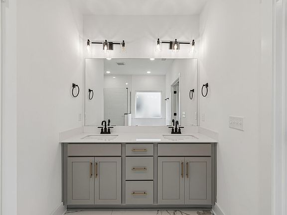 4th image of 112 Hamilton Ln Lot 107