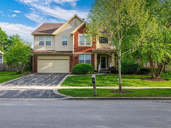 2nd image of 7421 Prescott Ln