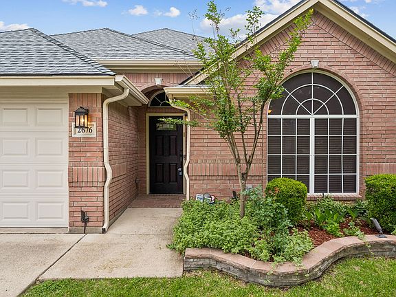 2nd image of 2676 Bent Tree Dr