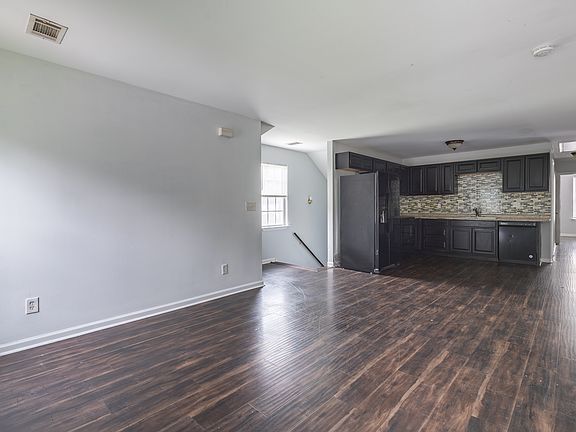 Affordable 4 Bedroom Rental in Atlanta GA 1607 Ralph David Abernathy Blvd