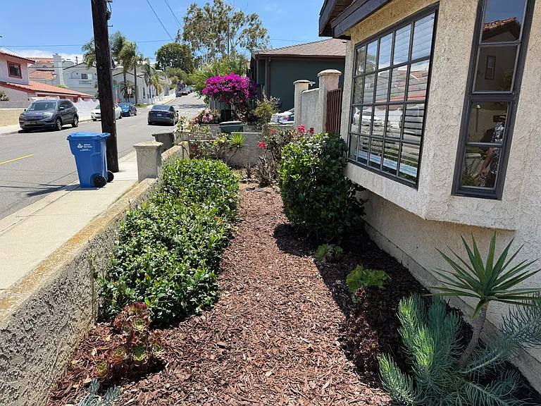 1307 Mackay Ln — Photo 57