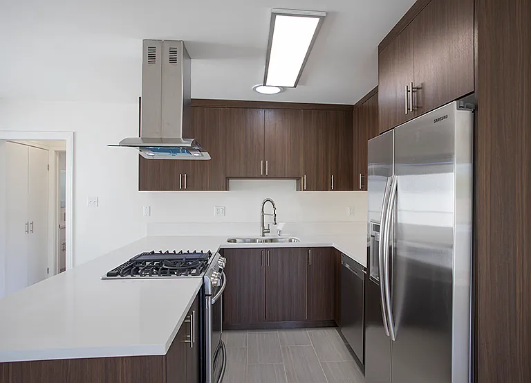 377 W Lexington Dr #9 — Photo 4