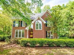 508 Oldwyck Dr, Fuquay Varina, NC 27526