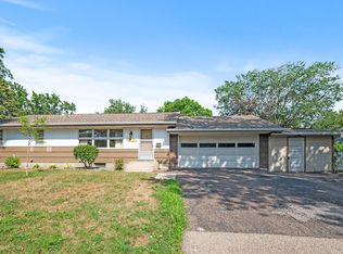 6711 Quincy St NE, Fridley, MN 55432