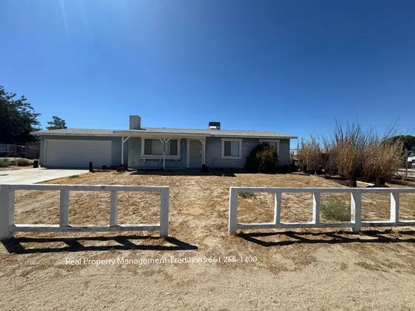 40325 Ronar St, Lake Los Angeles, CA 93591