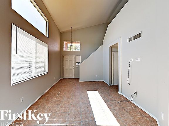 3rd image of 7552 E Natal Ave
