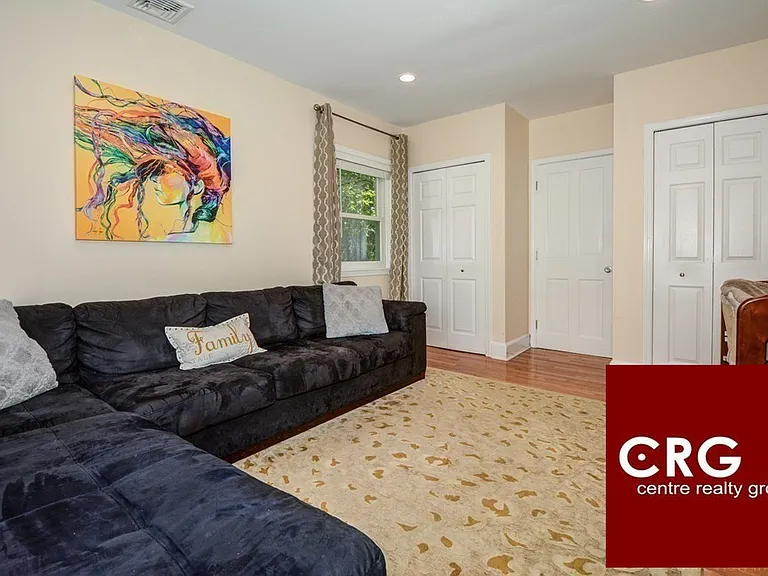 30 Beecher Pl #2 — Photo 2