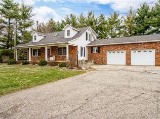 16125 N Leprechaun Ln, Effingham, IL 62401