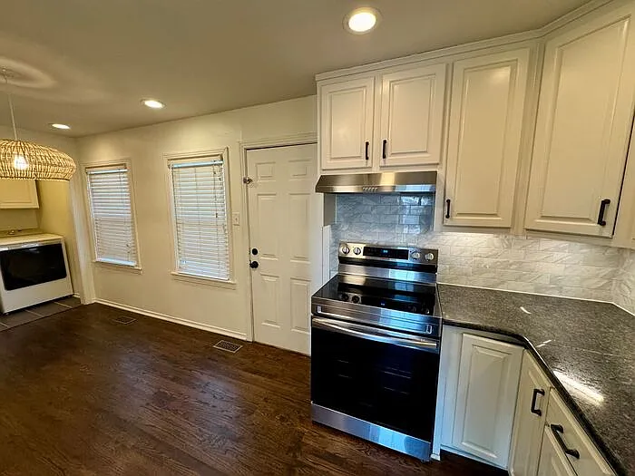 2311 Billie Watkins St SW — Photo 5