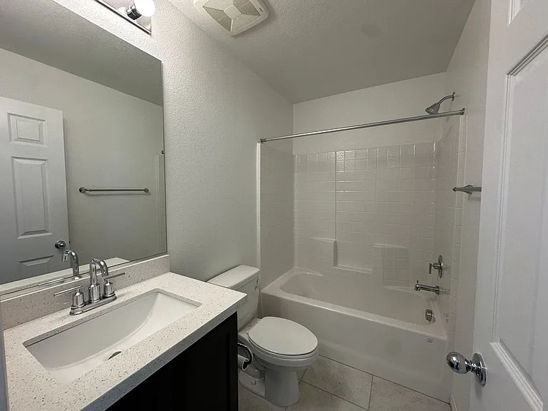 1132 Heliodor Ave — Photo 29