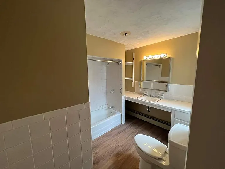 65 Central St #1 — Photo 13
