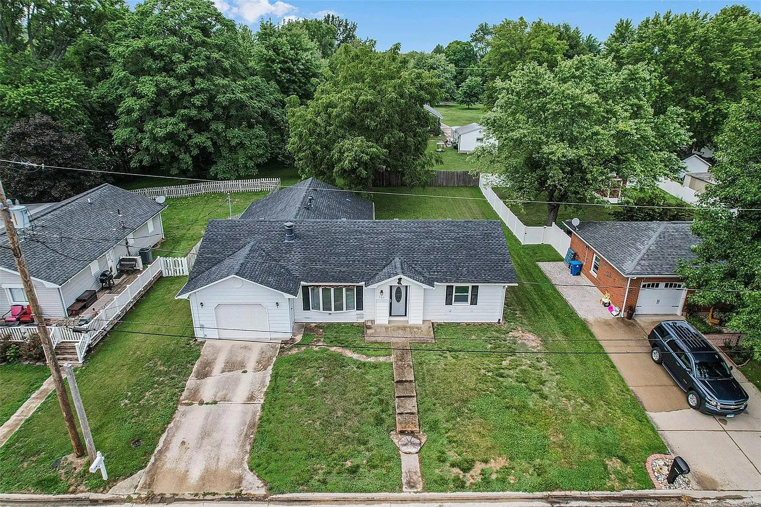 157 Munzert Dr photo 1