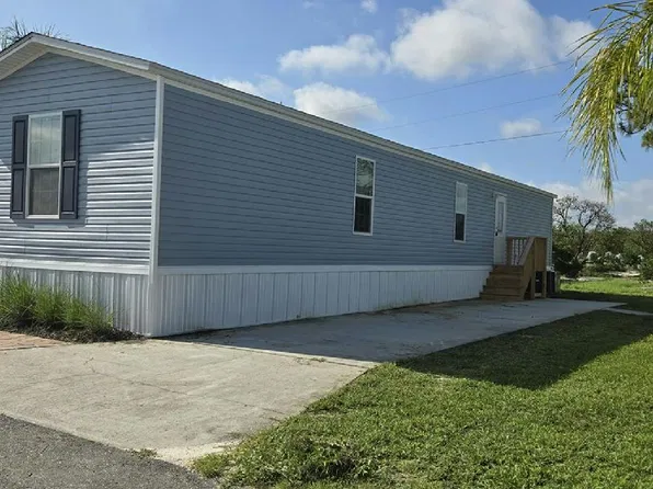 31 Victoria Ln #M-24, Lake Placid, FL 33852