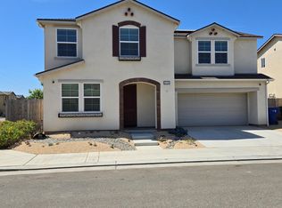 6125 W Donner Ave, Fresno, CA 93723