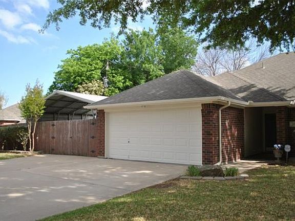 3rd image of 352 Meador Ln