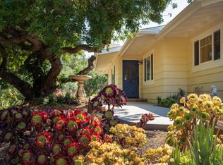 1131 Vale Terrace Dr, Vista, CA 92084