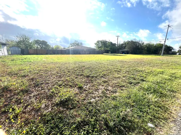 772 JOHNSON LOT 1, Seguin, TX 78155