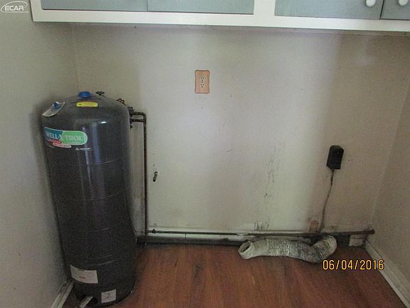 4th image of 13021 Scottsdale St