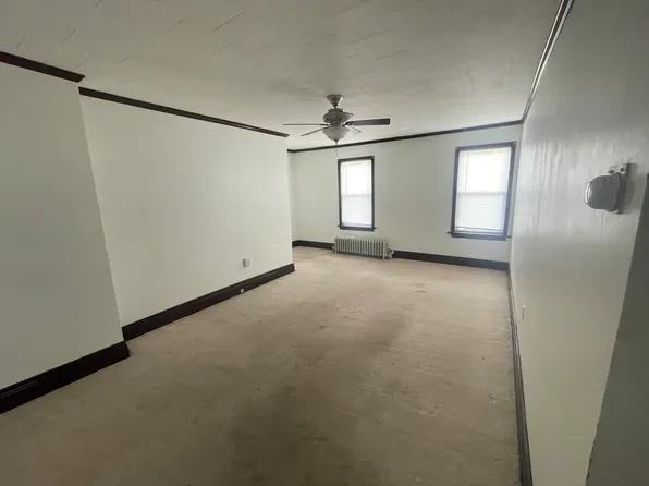 112 W Shirley St, Mount Union, PA 17066