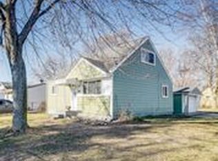 1062 Rambling Rd, Ypsilanti, MI 48198
