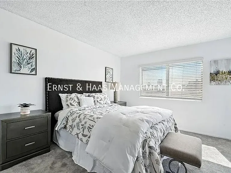 955 E 3rd St #304 — Photo 12