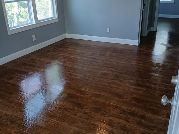5th image of 1231 Auburn Ct
