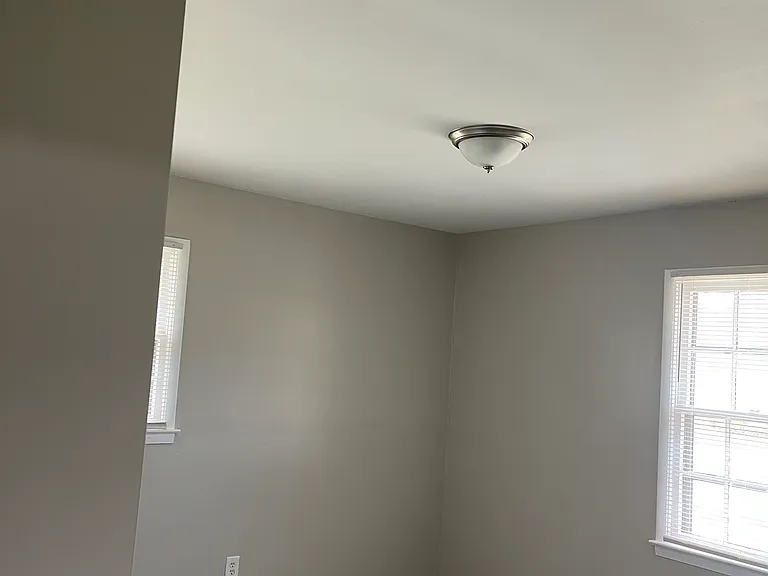 2709 Somerton Dr — Photo 4