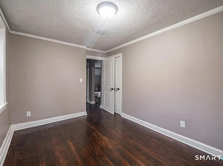 73 Silver St — Photo 18