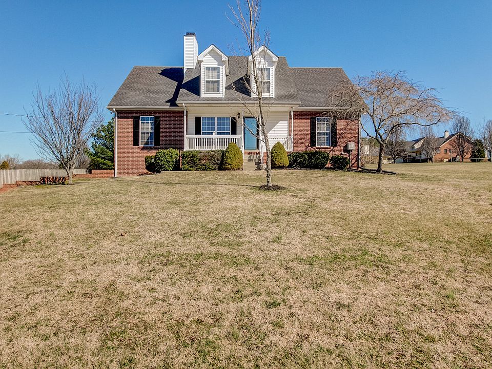 1st image of 104 Roaden Ct
