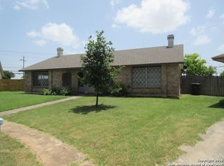 4711 Echo Bend Cir, San Antonio, TX 78250