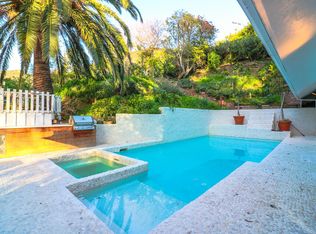 3556 Serra Rd, Malibu, CA 90265