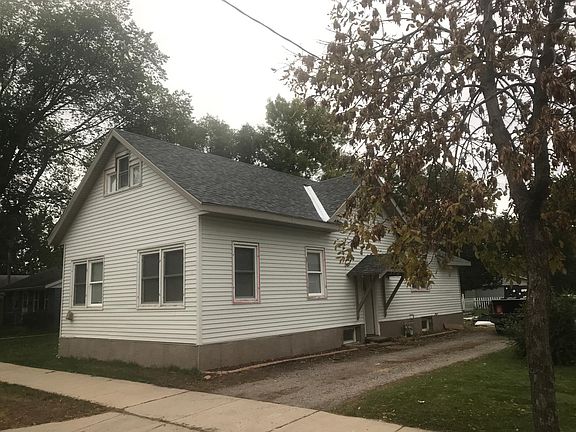 5th image of 230 28th Ave N