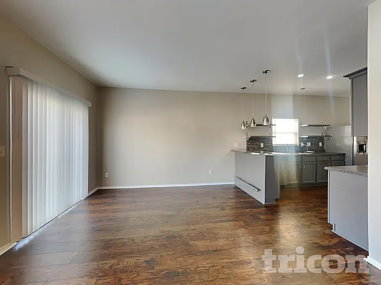 9434 Darwick St — Photo 4