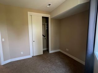 3569 NW 106th Pl, Portland, OR 97229