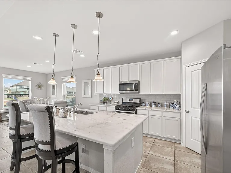 3723 Lake Varano Cir — Photo 16