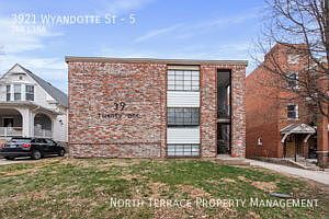 1st image of 3921 Wyandotte St APT 5